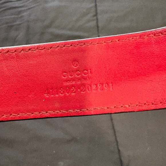 GUCCI Strawberry Headband - Picture 7 of 7